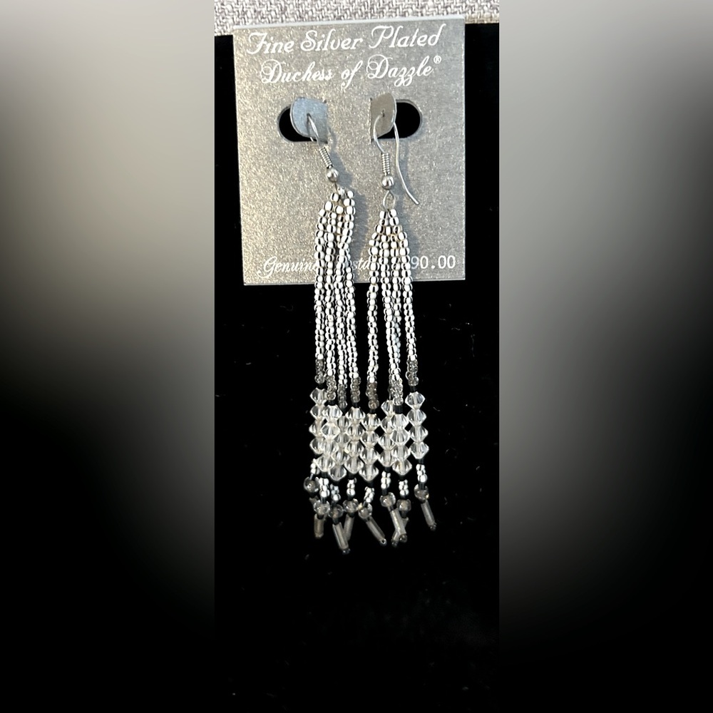 NWT Duchess of dazzle, silver plated, dangle earrings